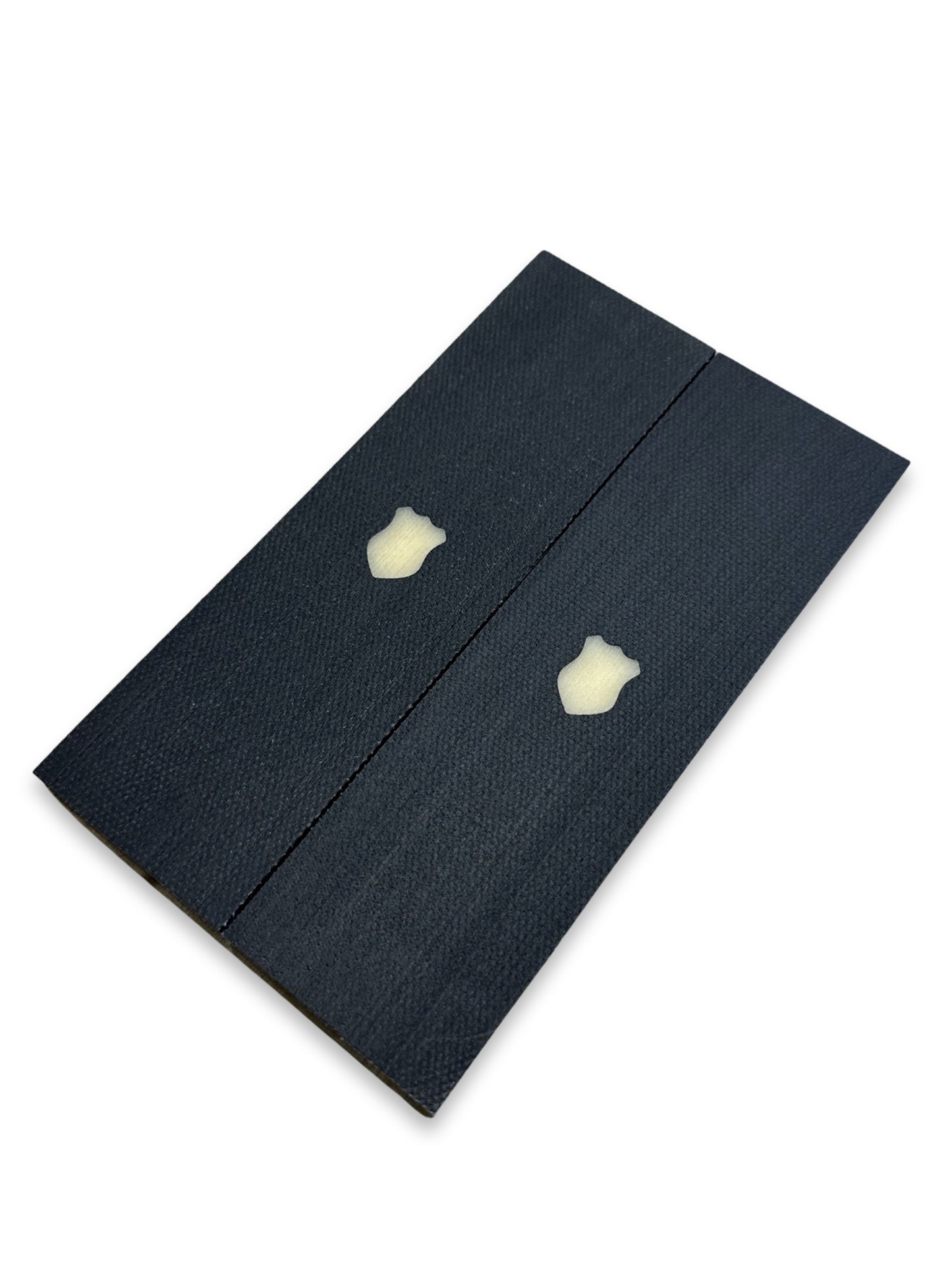 Black Canvas micarta inlaid with Aged Bone Paper micarta no Liner/Spacer