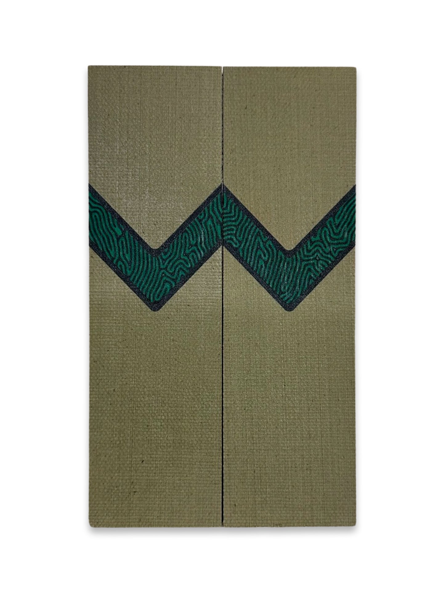 OD Green + Black + Y micarta. No Liner/Spacer