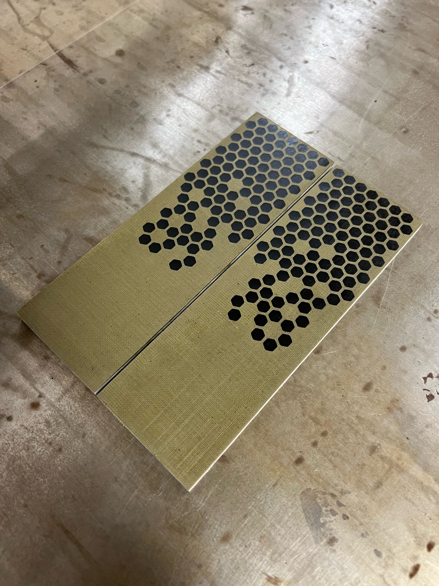 OD Green Linen Micarta Black Hex