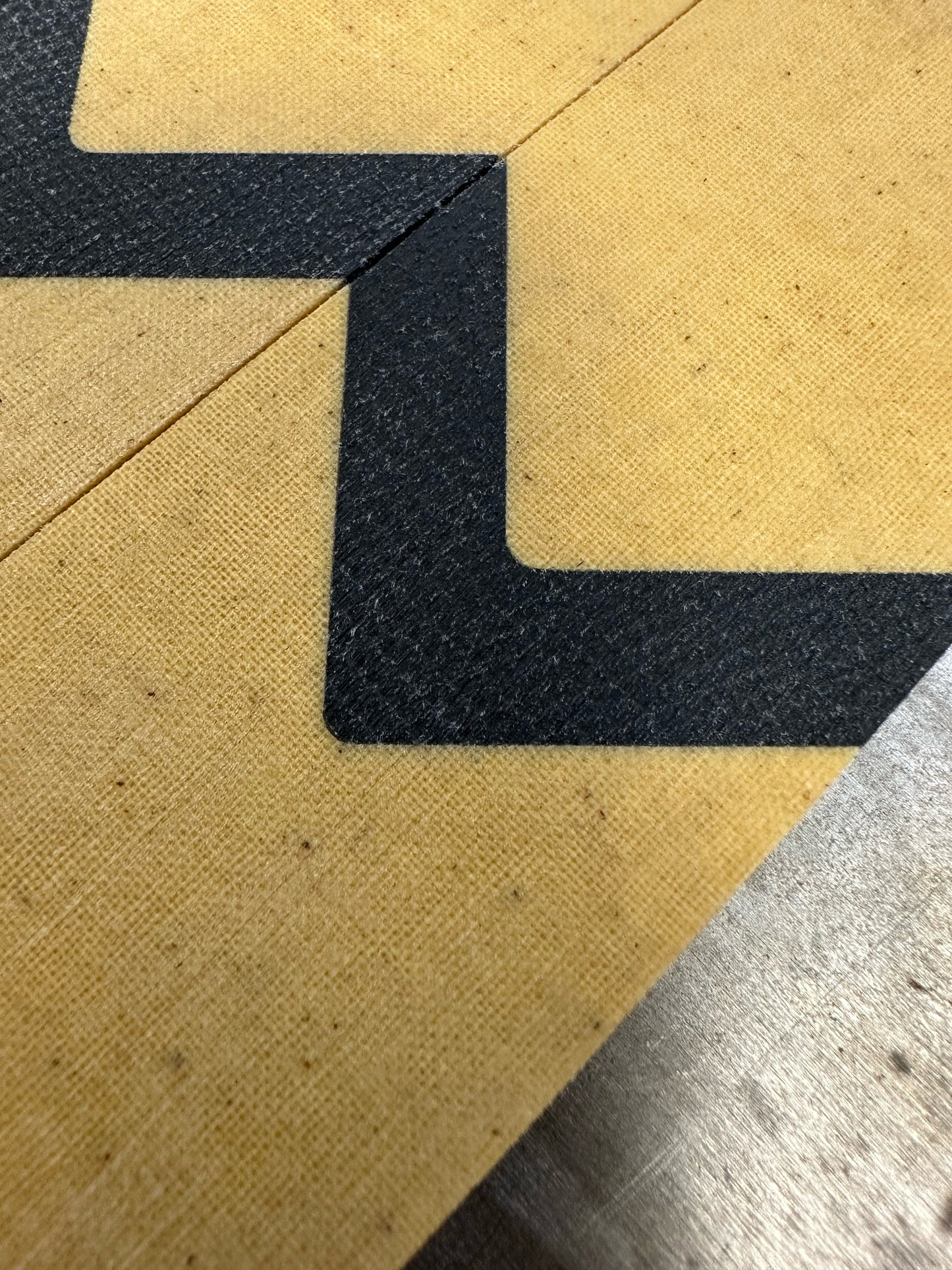 Natural Linen Micarta with Canvas Micarta Chevron pattern no Liner/Spacer