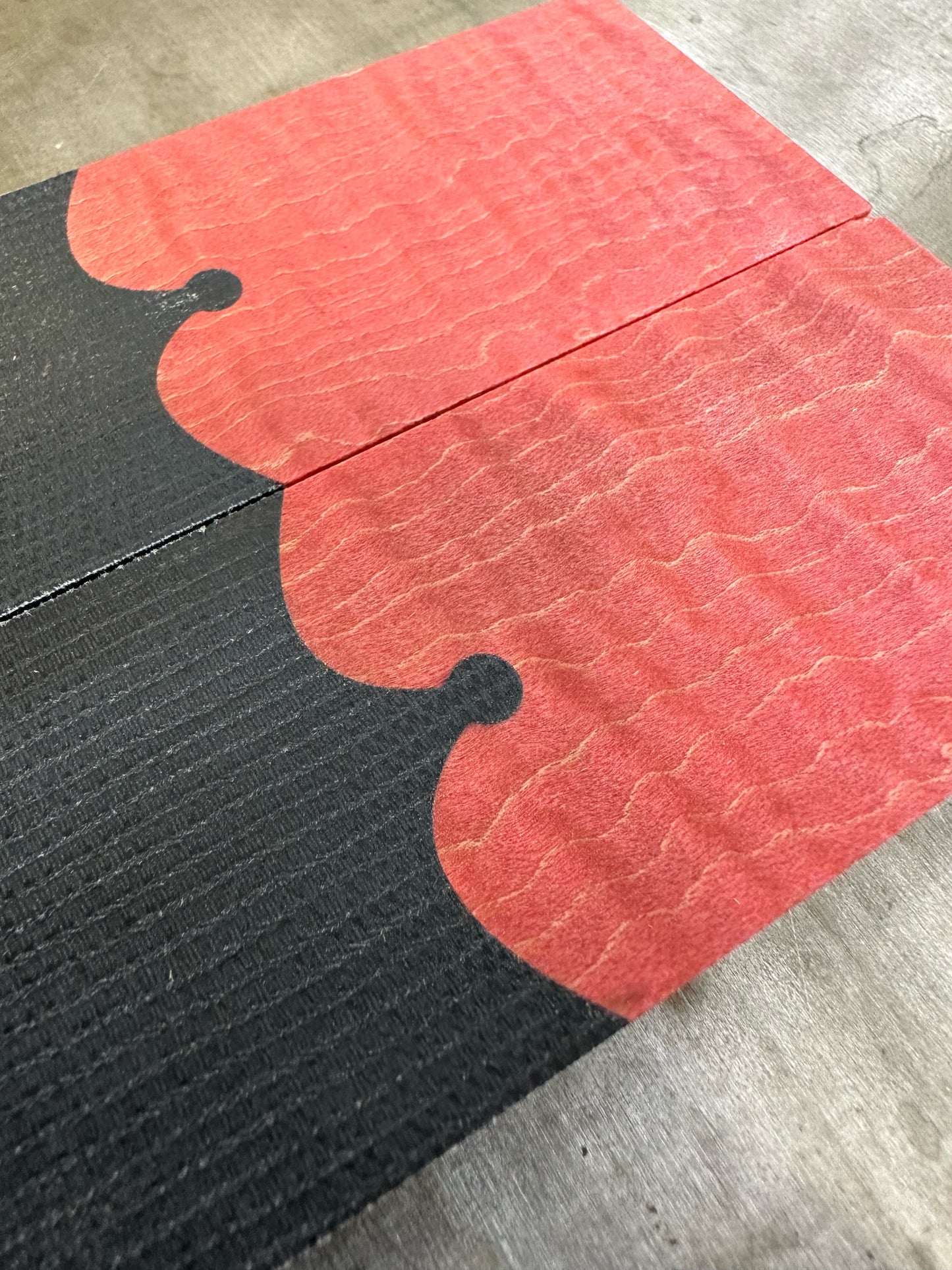 Keyhole Micarta + Stabilized wood no Liner/Spacer