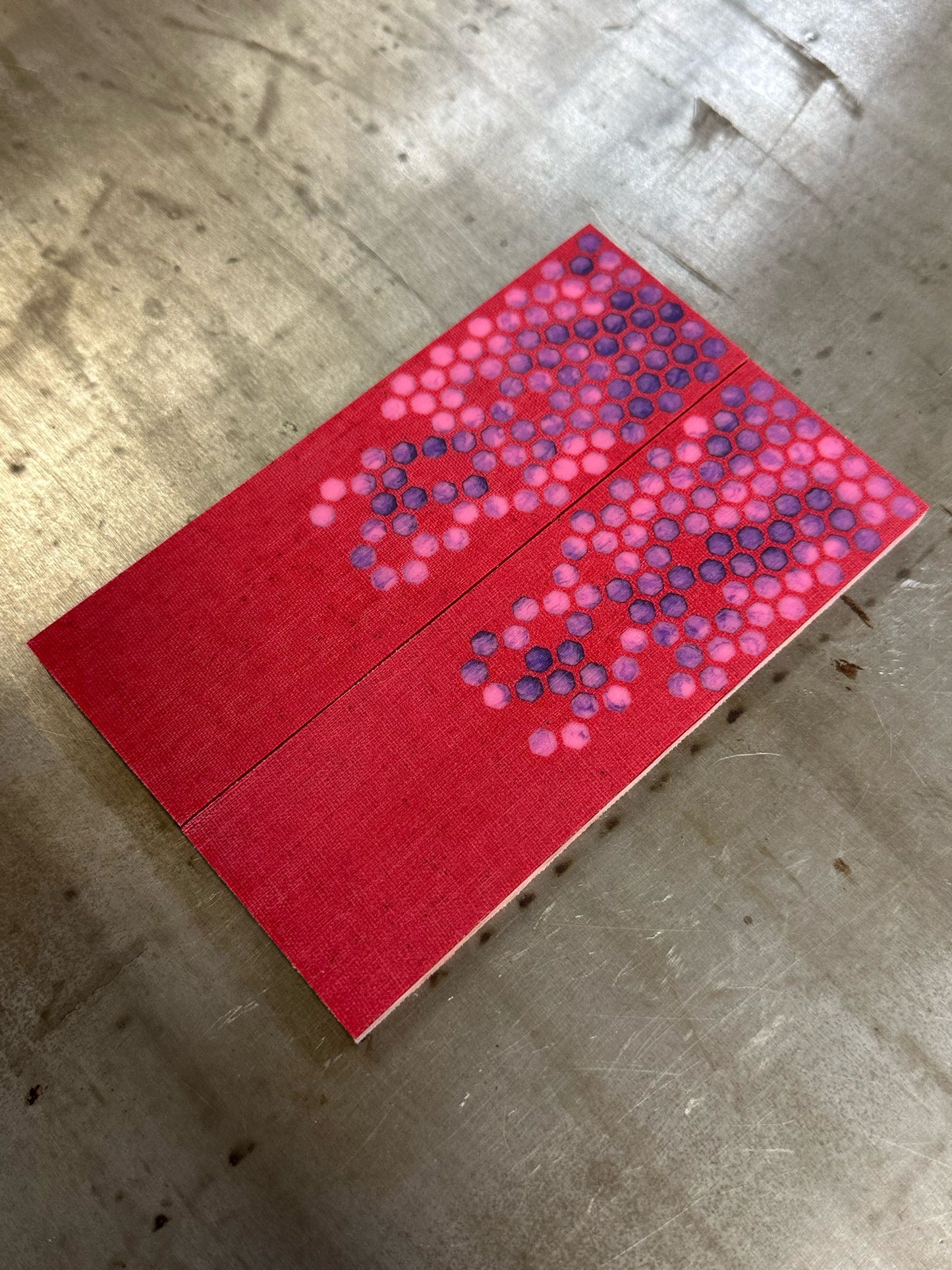 Red Linen Micarta Pink/Purple Hex