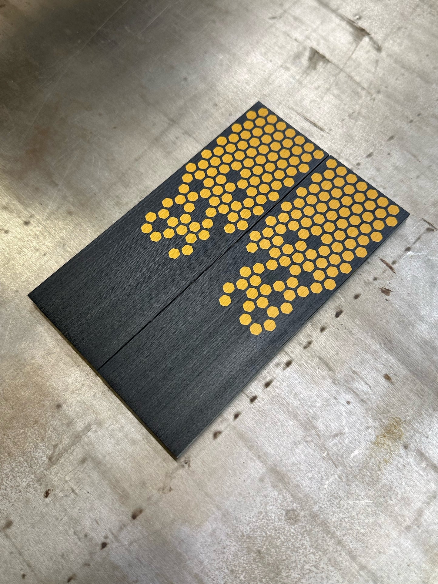 Black Paper Micarta Desert Hex