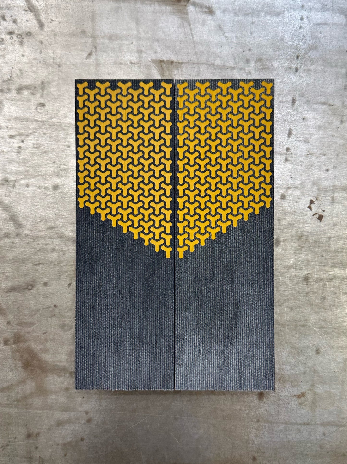 Black Canvas Micarta Desert J Triangle