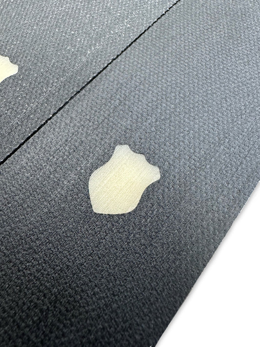 Black Canvas micarta inlaid with Aged Bone Paper micarta no Liner/Spacer