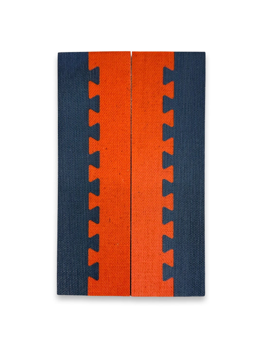 Dove tail Fire + Blue canvas micarta. No Liner/Spacer