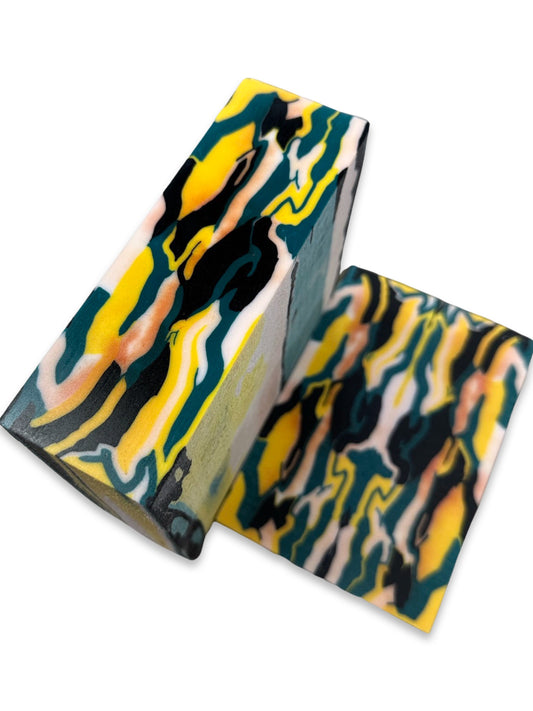 Y Micarta Green/Yellow/White/Black Crosscut