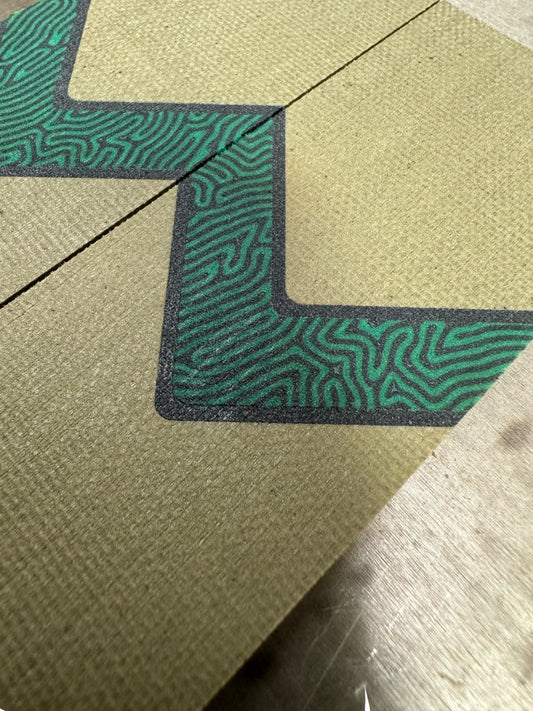 OD Green + Black +  Y micarta. No Liner/Spacer