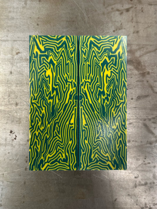 Y Micarta Green/Yellow