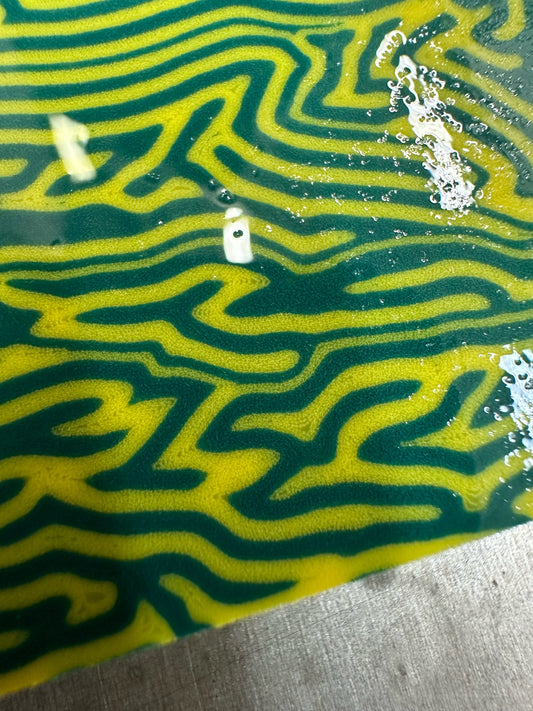 Y Micarta Green/Yellow