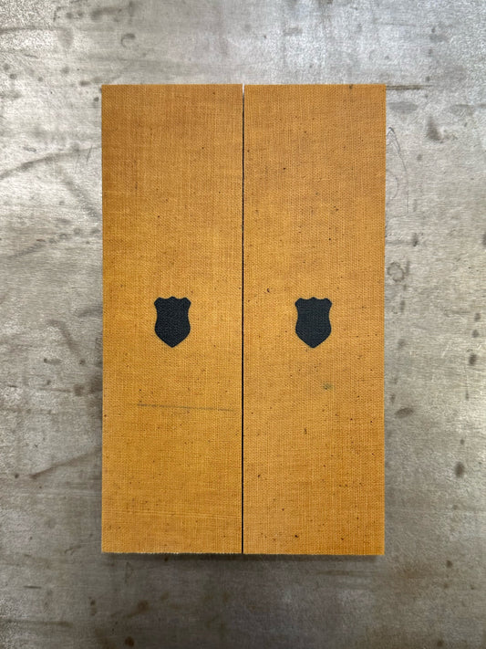 Linen micarta inlaid with Linen micarta Shield no Liner/Spacer